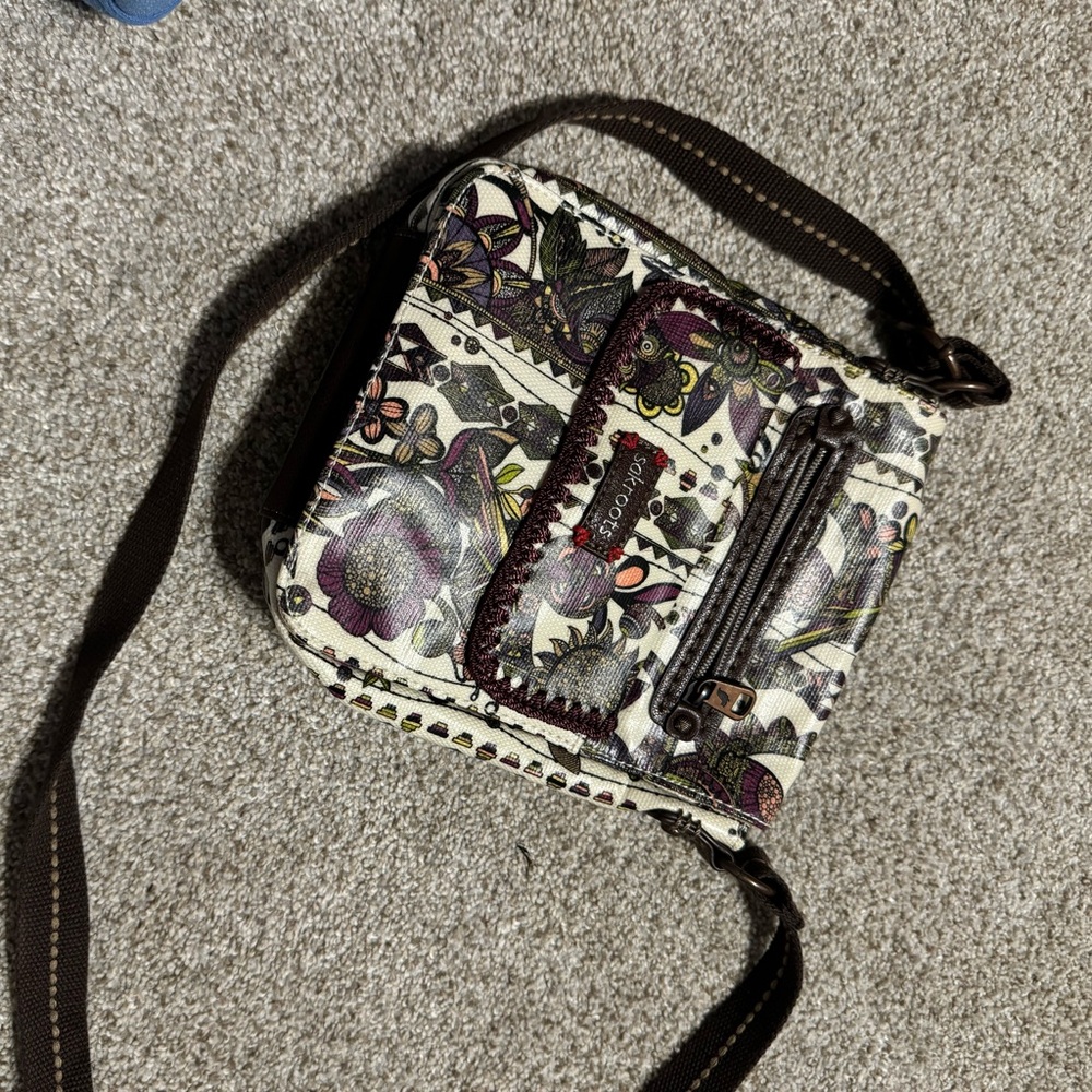 Sacroots crossbody
